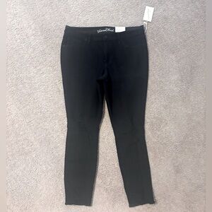 Universal Threads Black Skinny Jeans